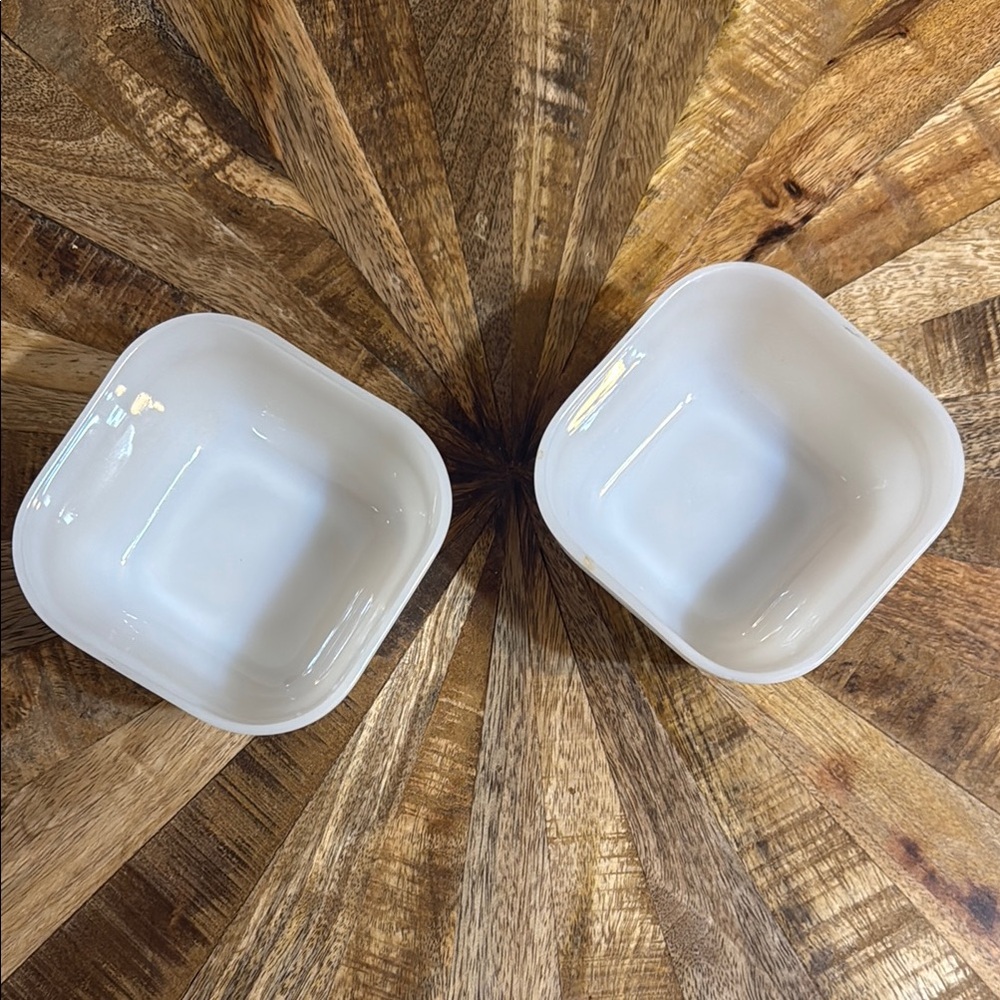 Set of Two White Ceramic Bowls